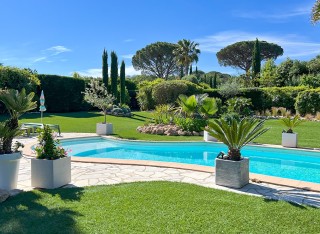 Réalisation avec le gazon Luxe 50